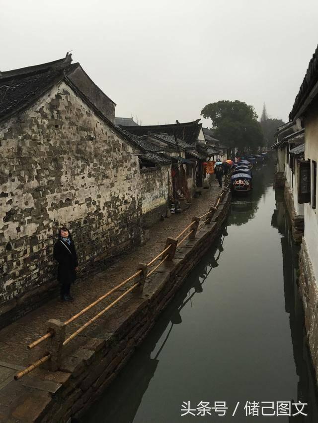 宝马矩阵改色膜三界灰,新色首发